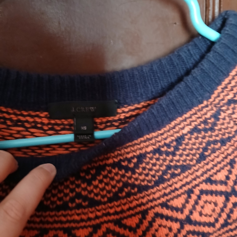 Sweater - Picture 6 of 14